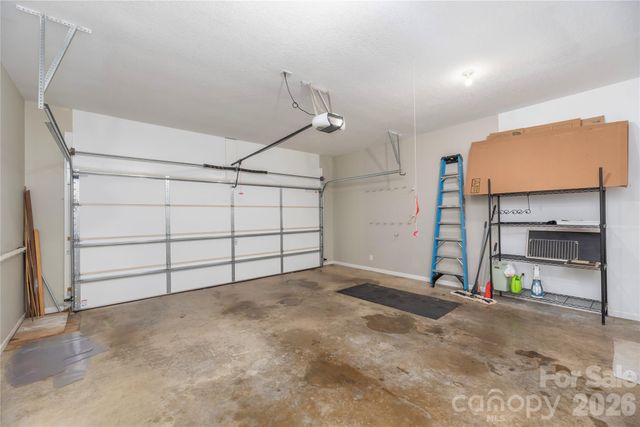 64 Pinnacle Point, Asheville, NC 28805