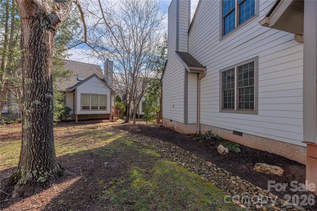 64 Pinnacle Point, Asheville, NC 28805