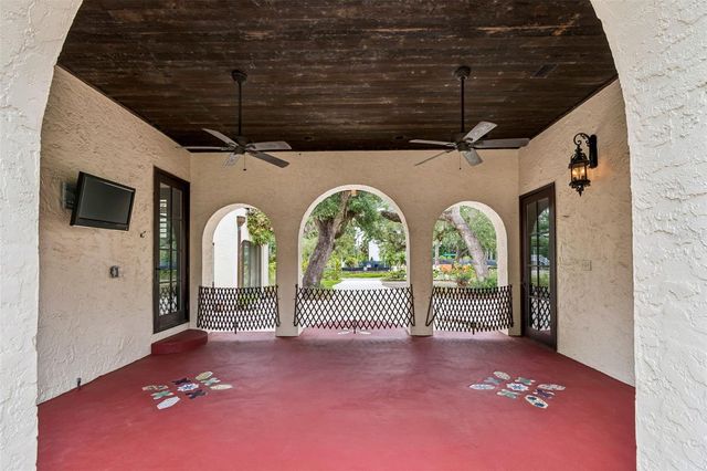 2603 S PARKVIEW STREET, Tampa, FL 33629