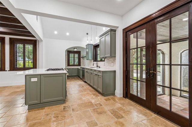 2603 S PARKVIEW STREET, Tampa, FL 33629