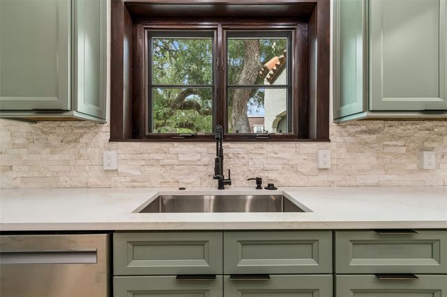 2603 S PARKVIEW STREET, Tampa, FL 33629
