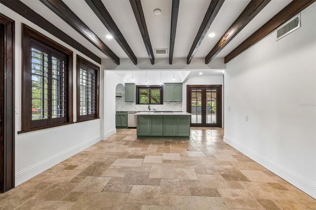 2603 S PARKVIEW STREET, Tampa, FL 33629