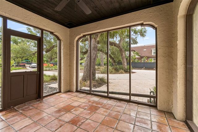 2603 S PARKVIEW STREET, Tampa, FL 33629