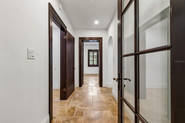 2603 S PARKVIEW STREET, Tampa, FL 33629