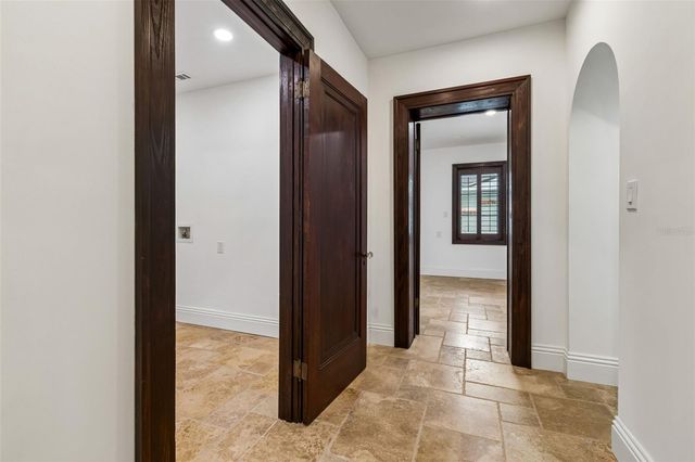 2603 S PARKVIEW STREET, Tampa, FL 33629
