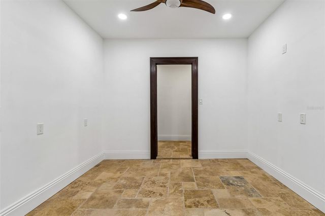 2603 S PARKVIEW STREET, Tampa, FL 33629