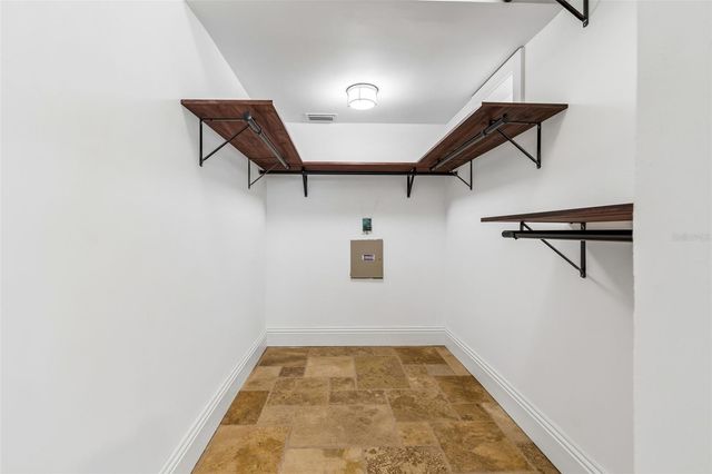 2603 S PARKVIEW STREET, Tampa, FL 33629