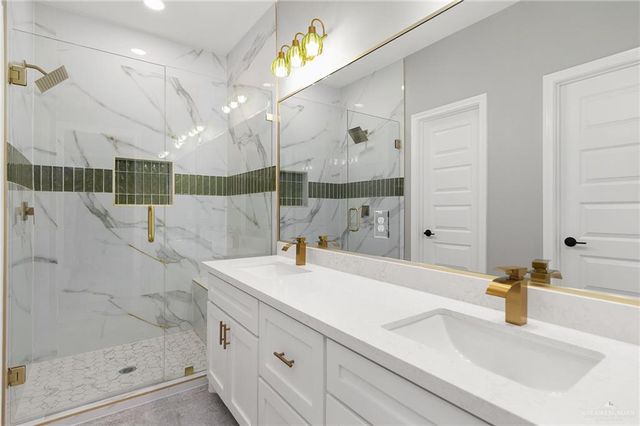 17919 Redwood Street, Combes, TX 78552