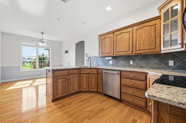 5904 S Nettleton Avenue, Springfield, MO 65810