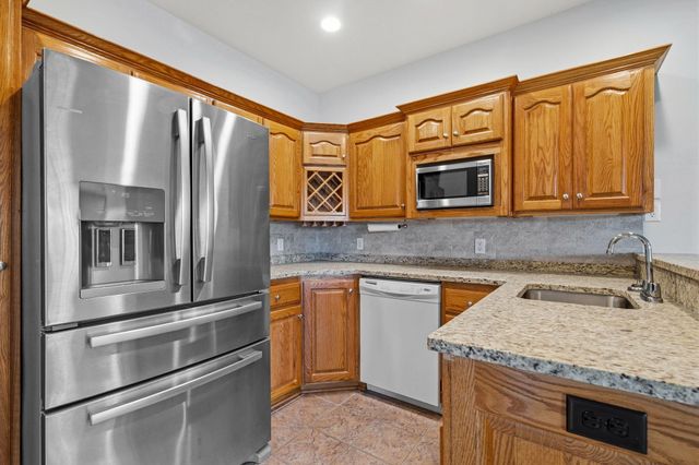 5904 S Nettleton Avenue, Springfield, MO 65810