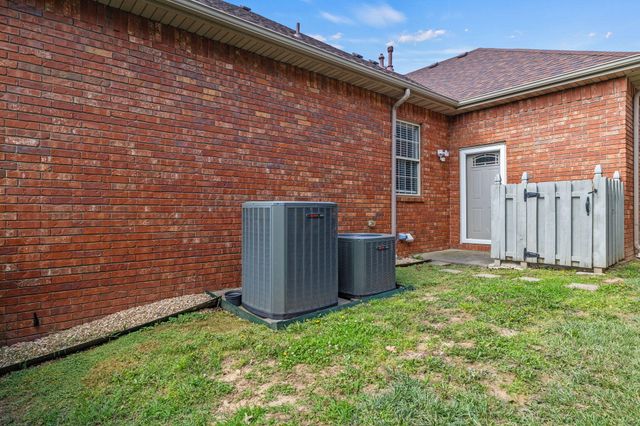 5904 S Nettleton Avenue, Springfield, MO 65810