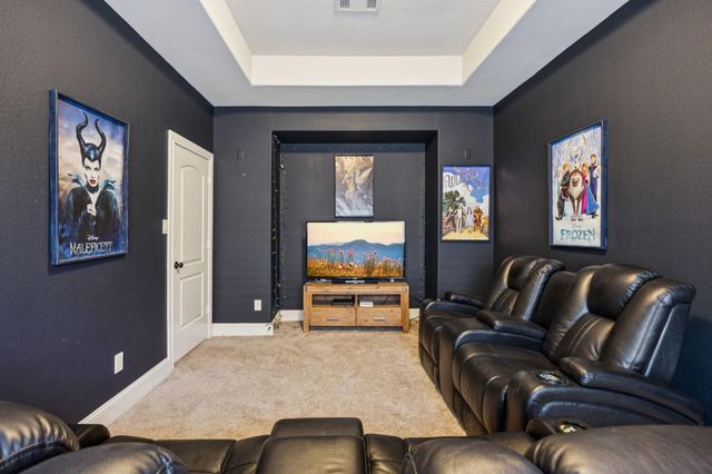 1611 Tonkawa Trail, Katy, TX 77493