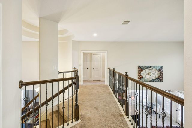 1611 Tonkawa Trail, Katy, TX 77493