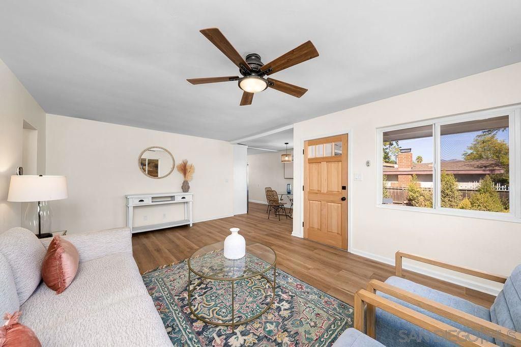 Image 5 of property listing at 1225 S Citrus Ave, Escondido, CA 92027