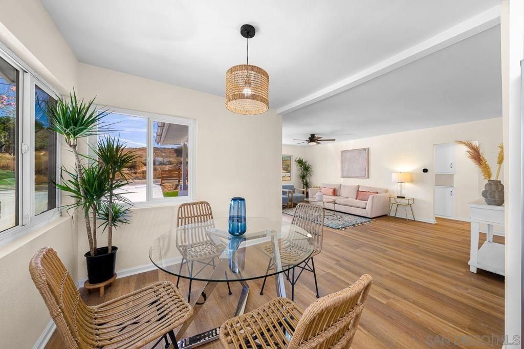 Image 6 of property listing at 1225 S Citrus Ave, Escondido, CA 92027