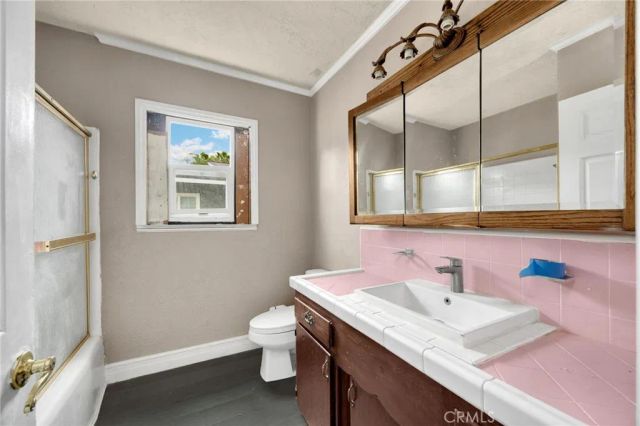 331 N Bradford, Placentia, CA 92870