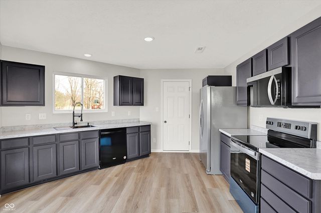 45 Markleville Lane, Westfield, IN 46074