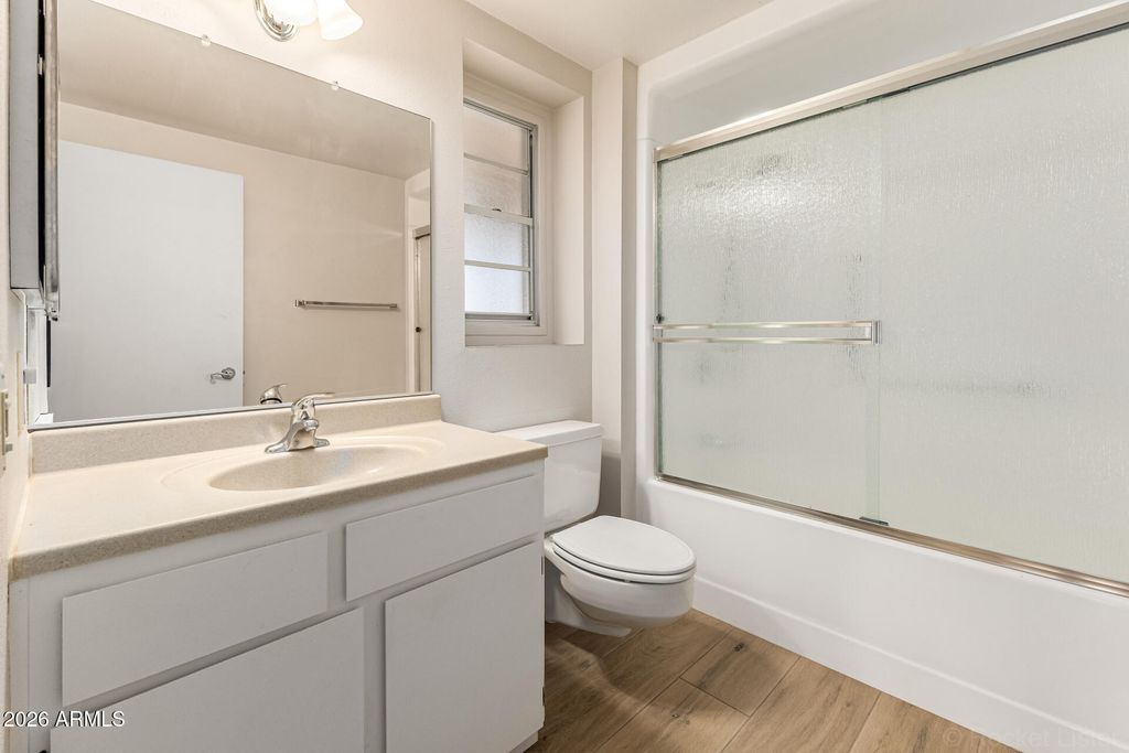 Image 16 of property listing at 19629 N Welk Drive, Sun City, AZ 85373