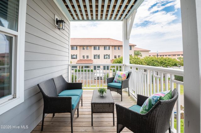 200 Annie Drive, Carolina Beach, NC 28428