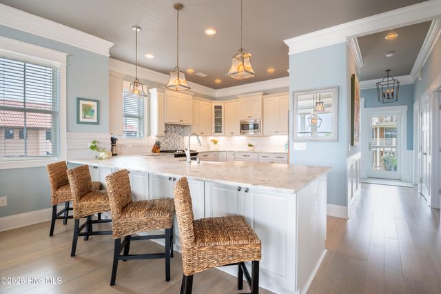 200 Annie Drive, Carolina Beach, NC 28428