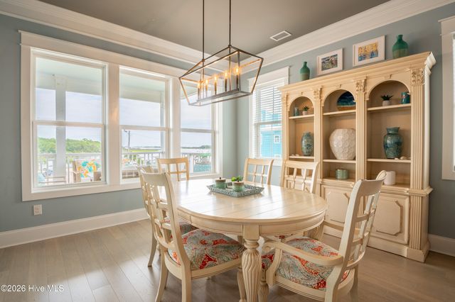 200 Annie Drive, Carolina Beach, NC 28428