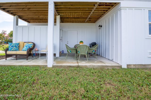 200 Annie Drive, Carolina Beach, NC 28428