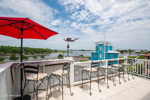 200 Annie Drive, Carolina Beach, NC 28428
