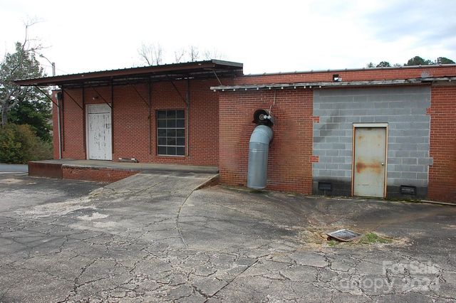 2120 W Main Street B, Albemarle, NC 28001