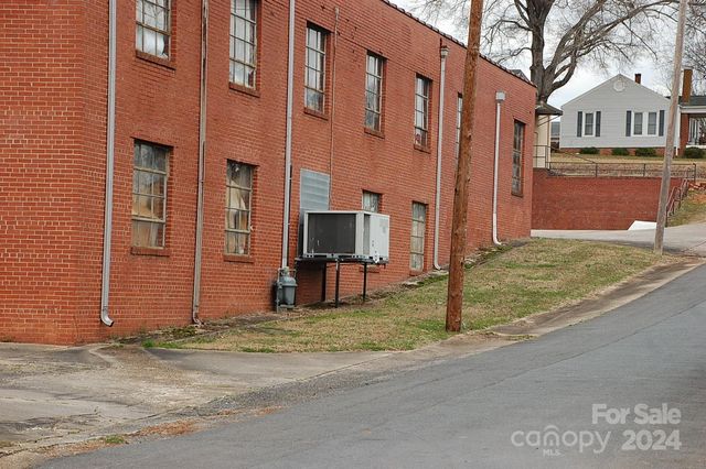 2120 W Main Street B, Albemarle, NC 28001