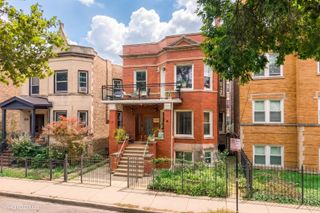 2523 W Iowa Street, Chicago, IL 60622