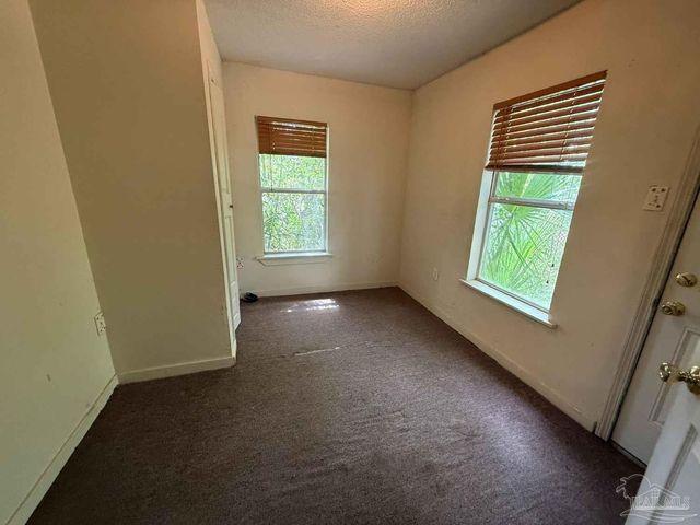 2911 N 9th Ave, Pensacola, FL 32503