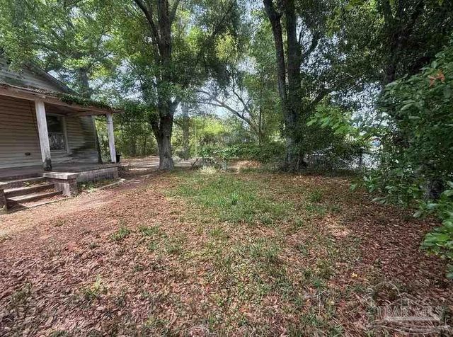 2911 N 9th Ave, Pensacola, FL 32503