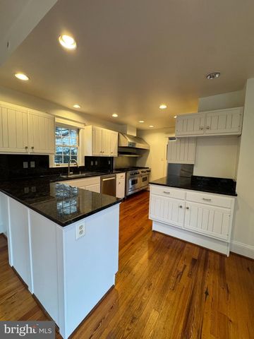7104 45TH ST, Chevy Chase, MD 20815