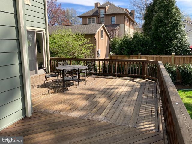 7104 45TH ST, Chevy Chase, MD 20815
