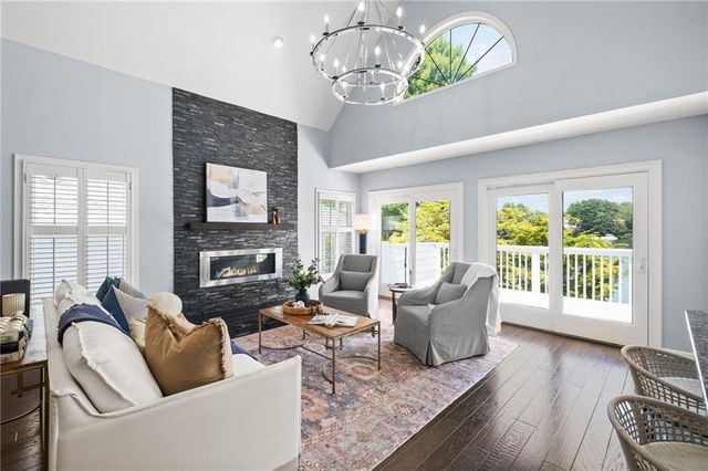 6430 Spinnaker Lane, Alpharetta, GA 30005