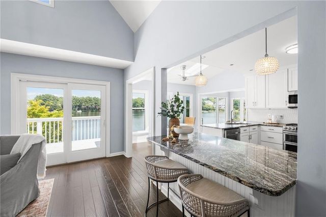 6430 Spinnaker Lane, Alpharetta, GA 30005