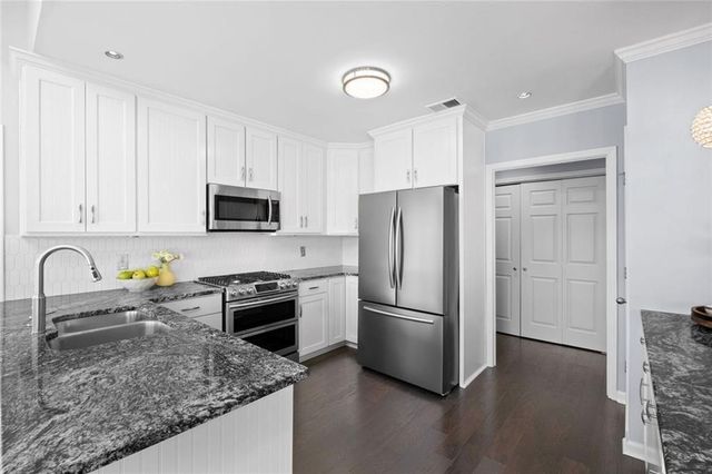 6430 Spinnaker Lane, Alpharetta, GA 30005