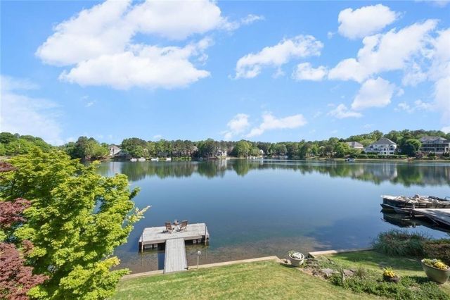 6430 Spinnaker Lane, Alpharetta, GA 30005