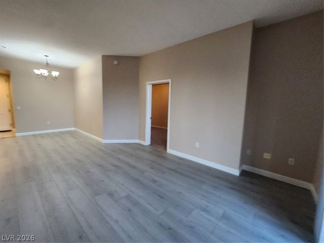 23 Agate Avenue 306, Las Vegas, NV 89123