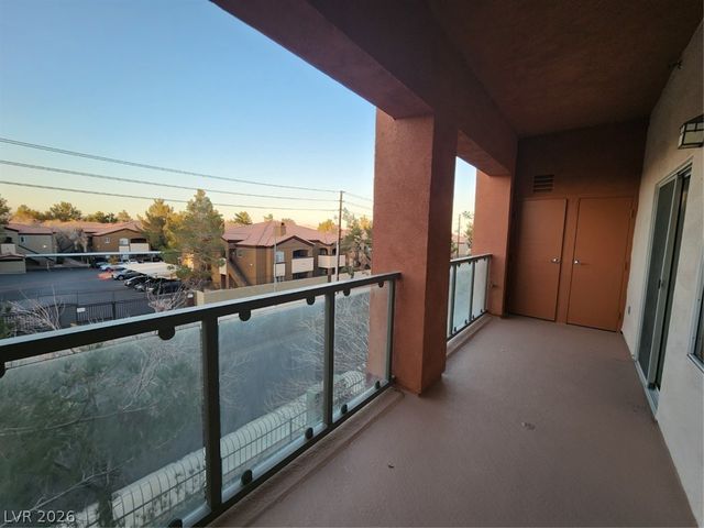 23 Agate Avenue 306, Las Vegas, NV 89123