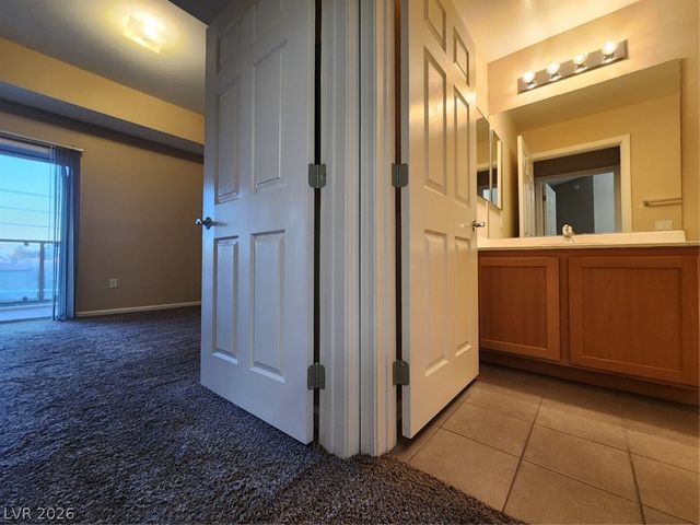 23 Agate Avenue 306, Las Vegas, NV 89123