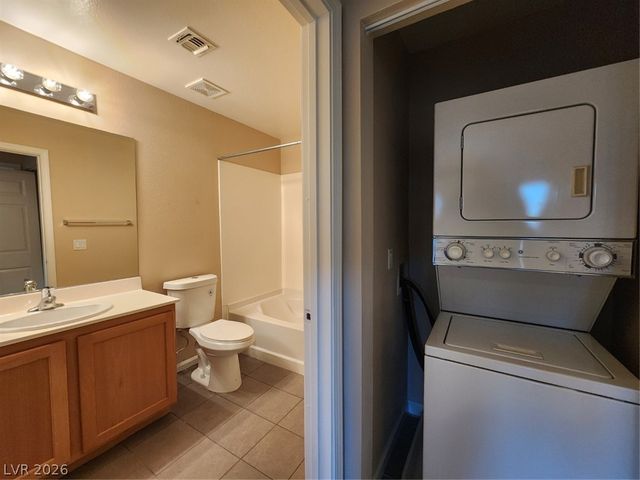 23 Agate Avenue 306, Las Vegas, NV 89123