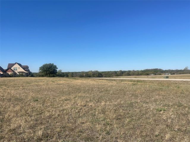7413 Gleneagles Drive, Cleburne, TX 76033
