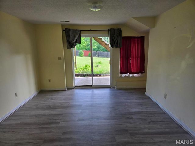 102 Apple Grove Road, Foley, MO 63347