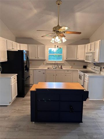 102 Apple Grove Road, Foley, MO 63347