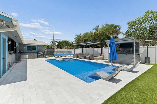 405 CHAPEL HILL Boulevard, Boynton Beach, FL 33435