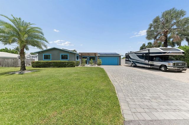 405 CHAPEL HILL Boulevard, Boynton Beach, FL 33435
