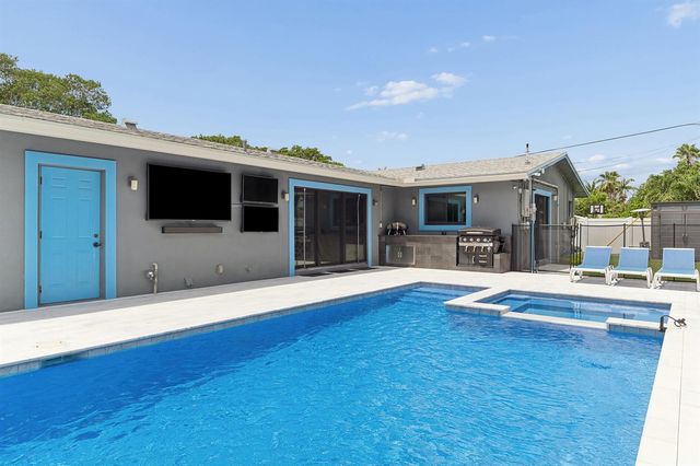 405 CHAPEL HILL Boulevard, Boynton Beach, FL 33435