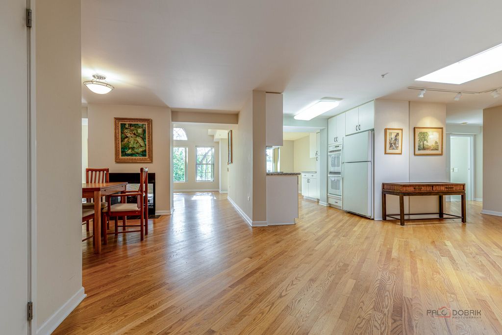 1625 Glenview Road 306, Glenview, IL 60025 — photo 4