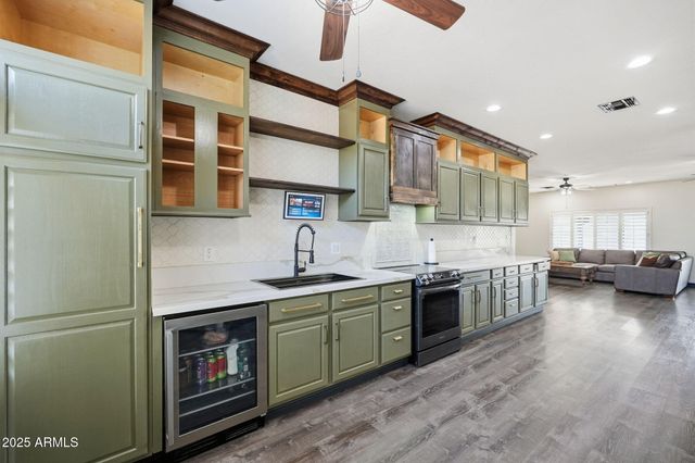 19623 W MEADOWBROOK Avenue, Litchfield Park, AZ 85340